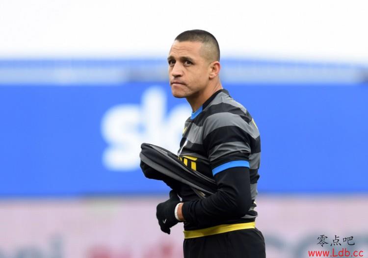 阿斯报:如果无法签下费兰-托雷斯,巴萨的备选引援是桑切斯