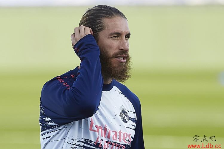 引援工作停不下来!斯基拉:巴黎正与拉莫斯进行谈判