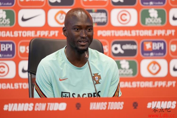 达尼洛-佩雷拉:真没想到葡萄牙现在就出局,中柱也很不走运