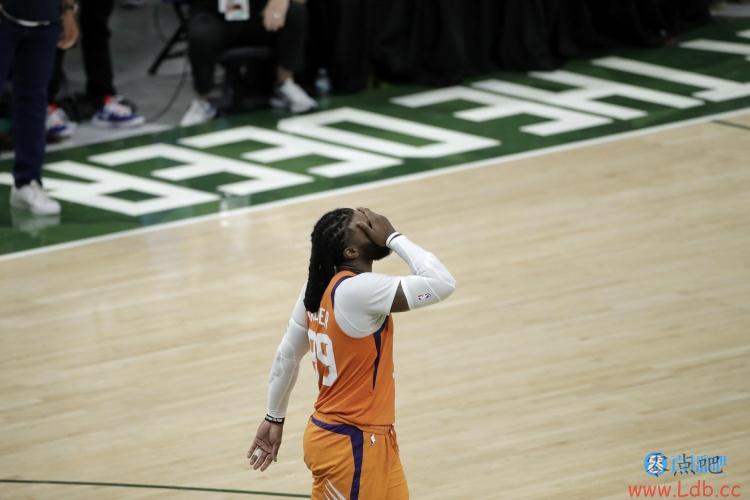 克劳德:3D球员一直是我的标签 我现在可以更好地阅读比赛