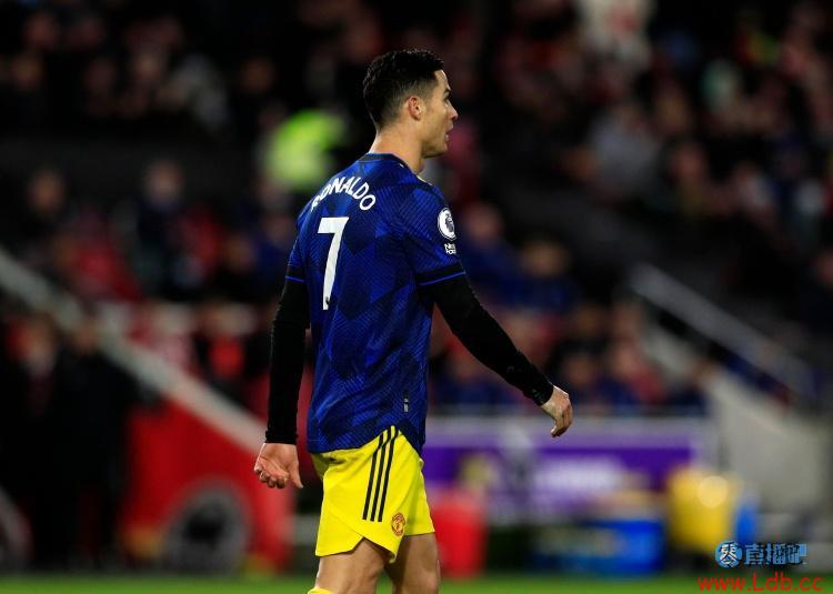 舒梅切尔:曼联表现不佳不能将责任都归于C罗,其他球员也有问题