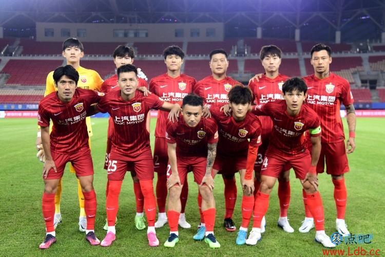 上海海港第一阶段战绩：5胜1平4负排名第6，进攻端仅仅打入10球