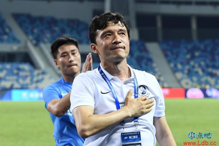 连媒：大连人阵容不整与海港差距拉大，谢晖停赛高压打法不变