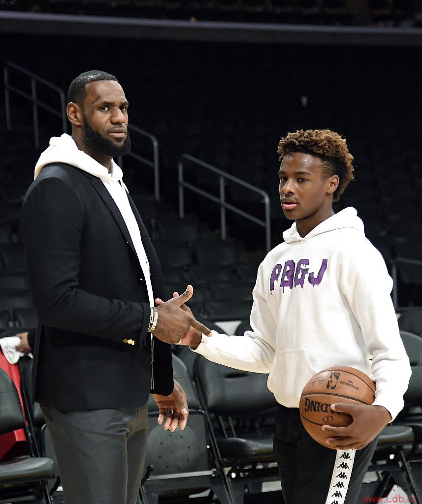 Windhorst：詹姆斯想和儿子同场竞技是因为棒球联盟葛瑞菲父子