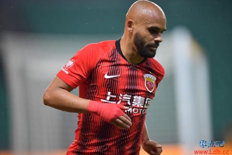 体坛：保利尼奥颜骏凌徐新或继续缺阵 武磊也无法赶上海港战沧州