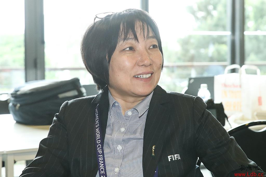 2010年龄段女足精英训练营在苏州开营 ,孙雯&朱广沪等亲赴选材