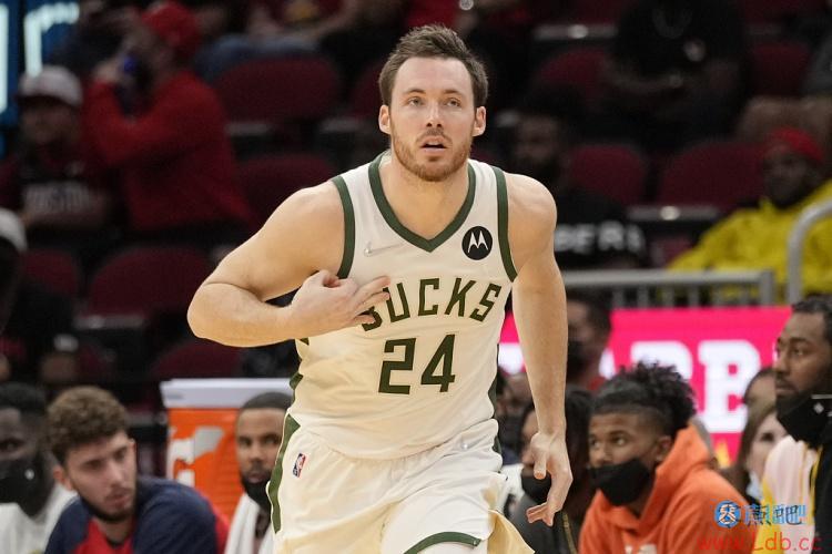 NBAʮںڰͨͨ బά