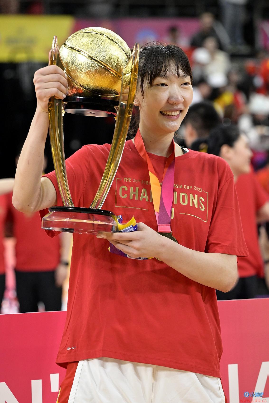 ս˻᣿WNBA ɺ