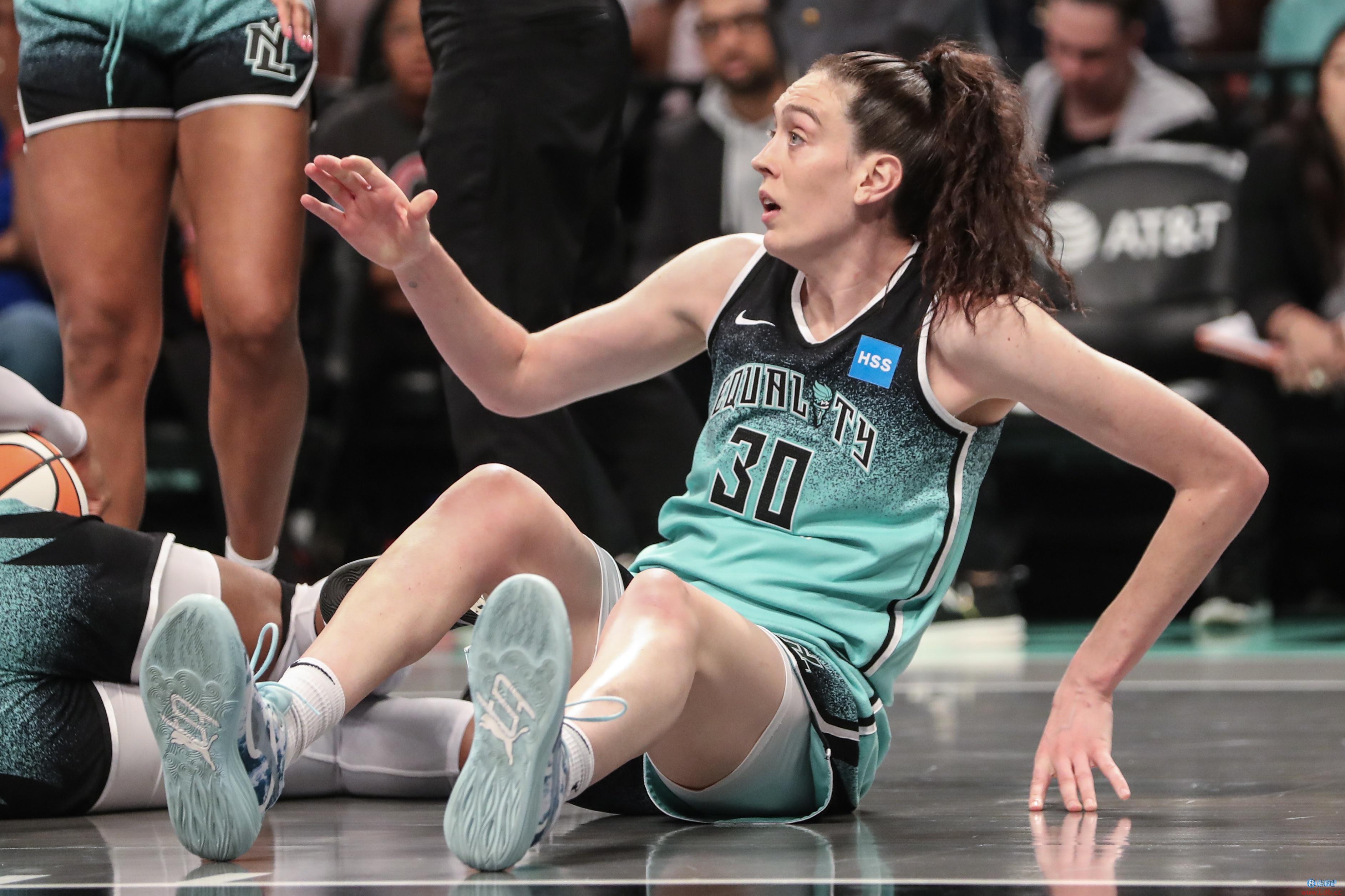 WNBA˻ܿ δǳ ˹ͼؿ42+6+6