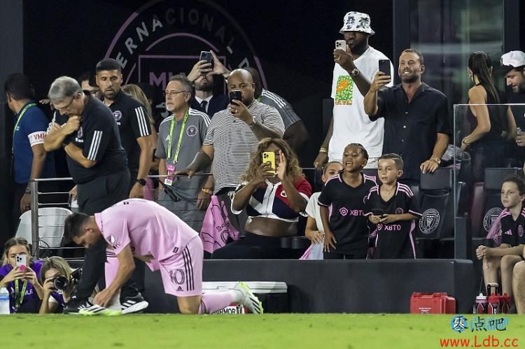 ˣ÷籩ϯ˷̵÷ֻʣ3XL