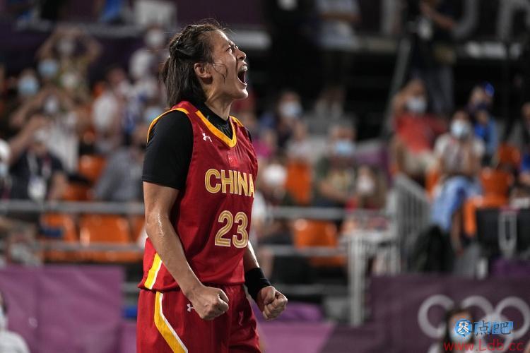 FIBA3x3ŮϵܾйŮʤ