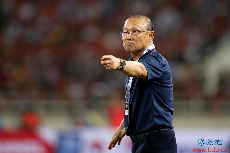 前越南主帅:特鲁西埃能带越南进步,有机会想在其他国家搞青训