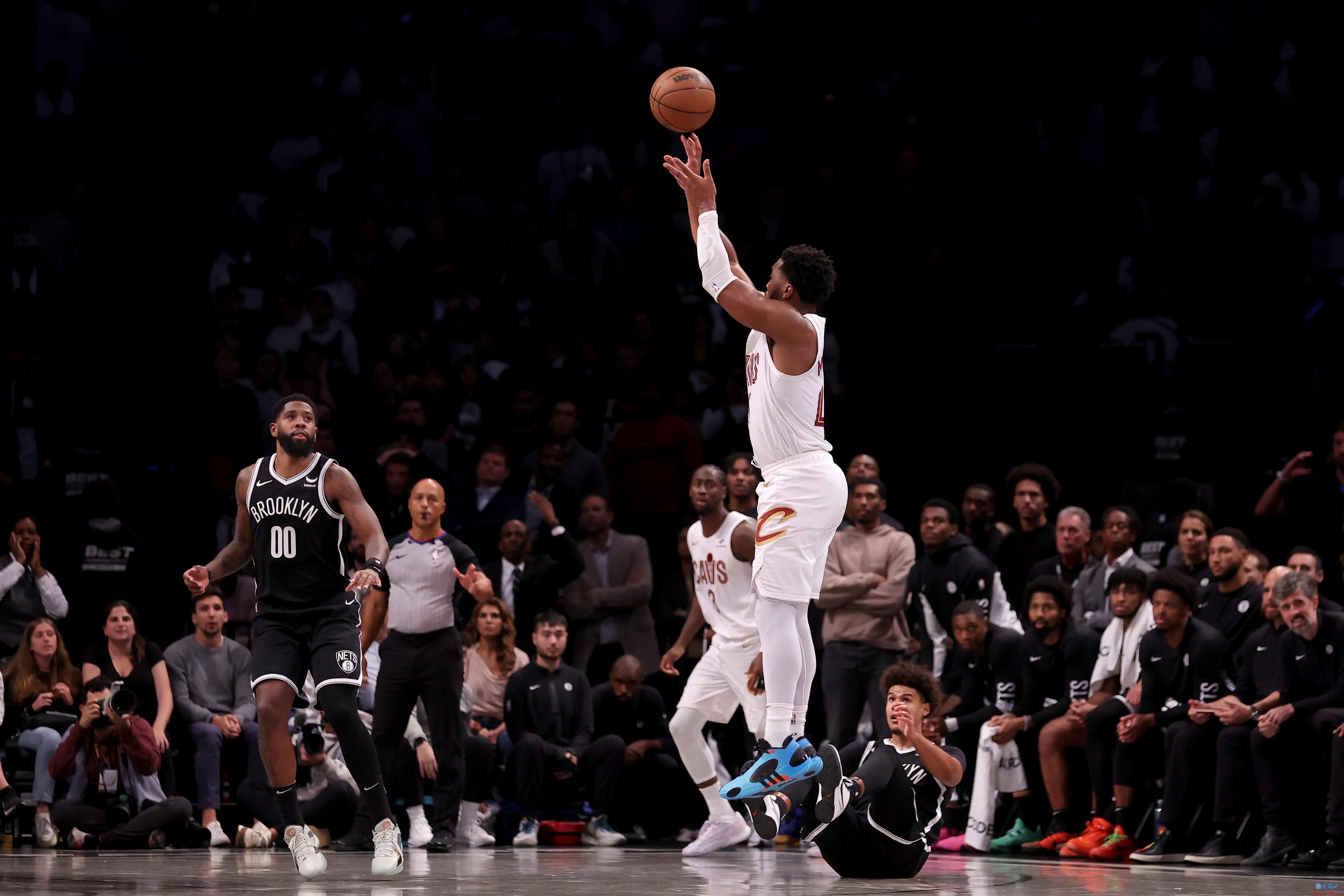 NBAʾ˫̽̾˹ ľ֧¹йţ