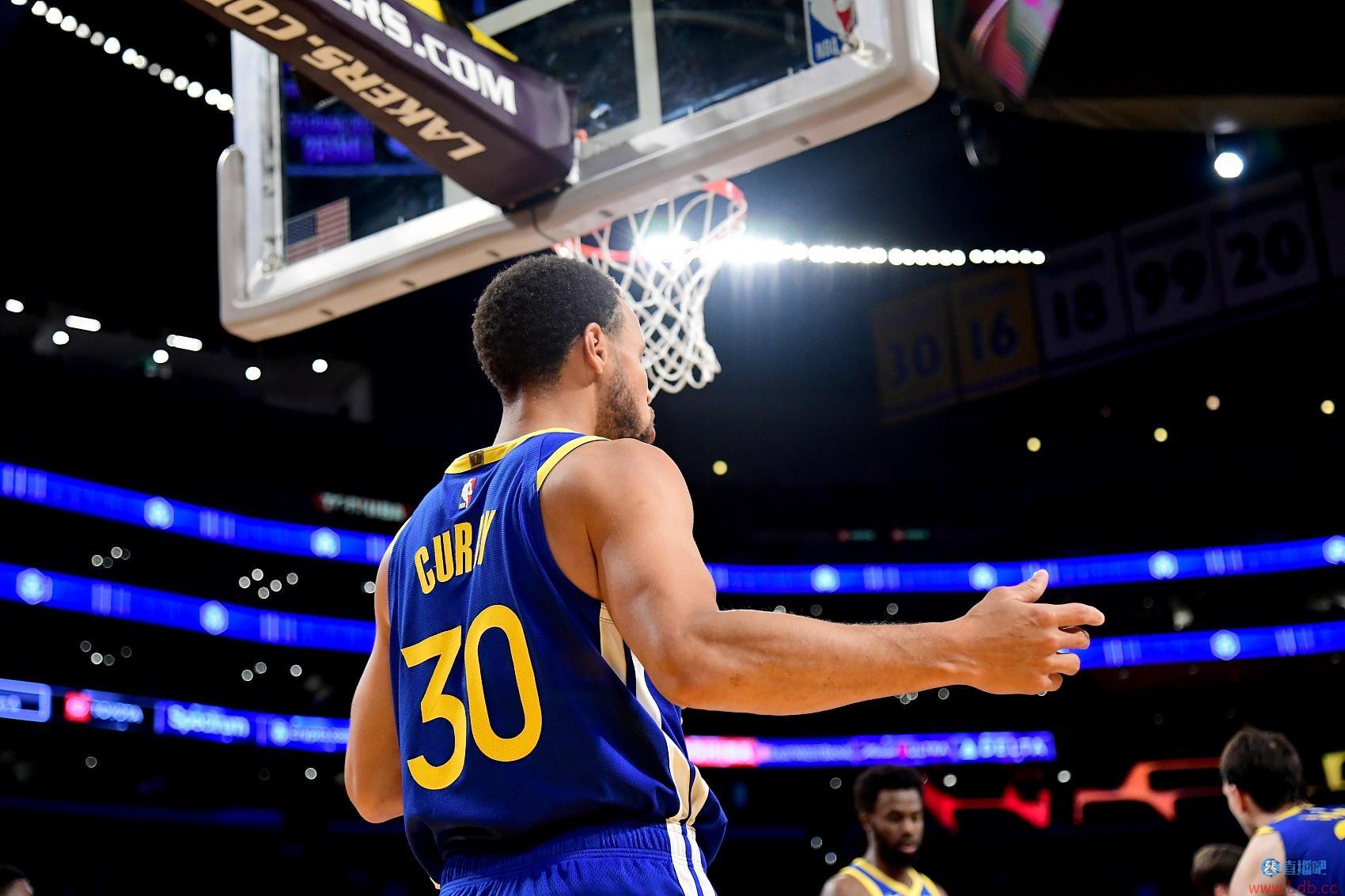 ??175ε30+ʵʳ70% NBAʷһ