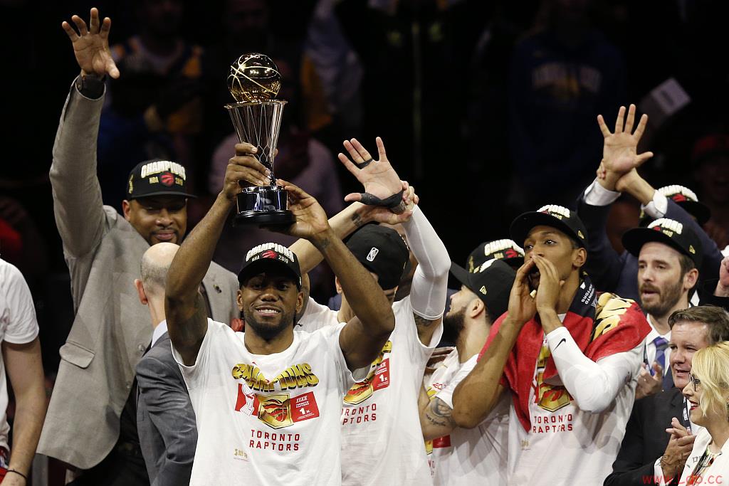 ʷ׹ݽڣһ˳NBA&CBA˫ ں