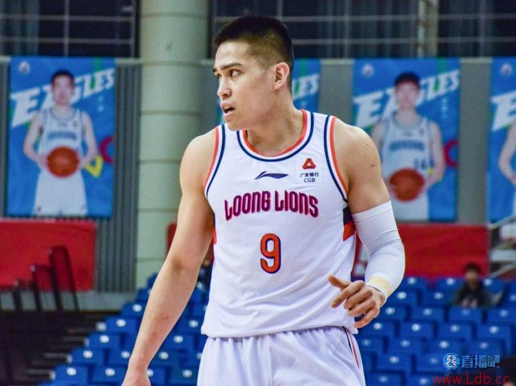 2ǰĽ죺ӯ22CBAʷ2 Ⱥ28