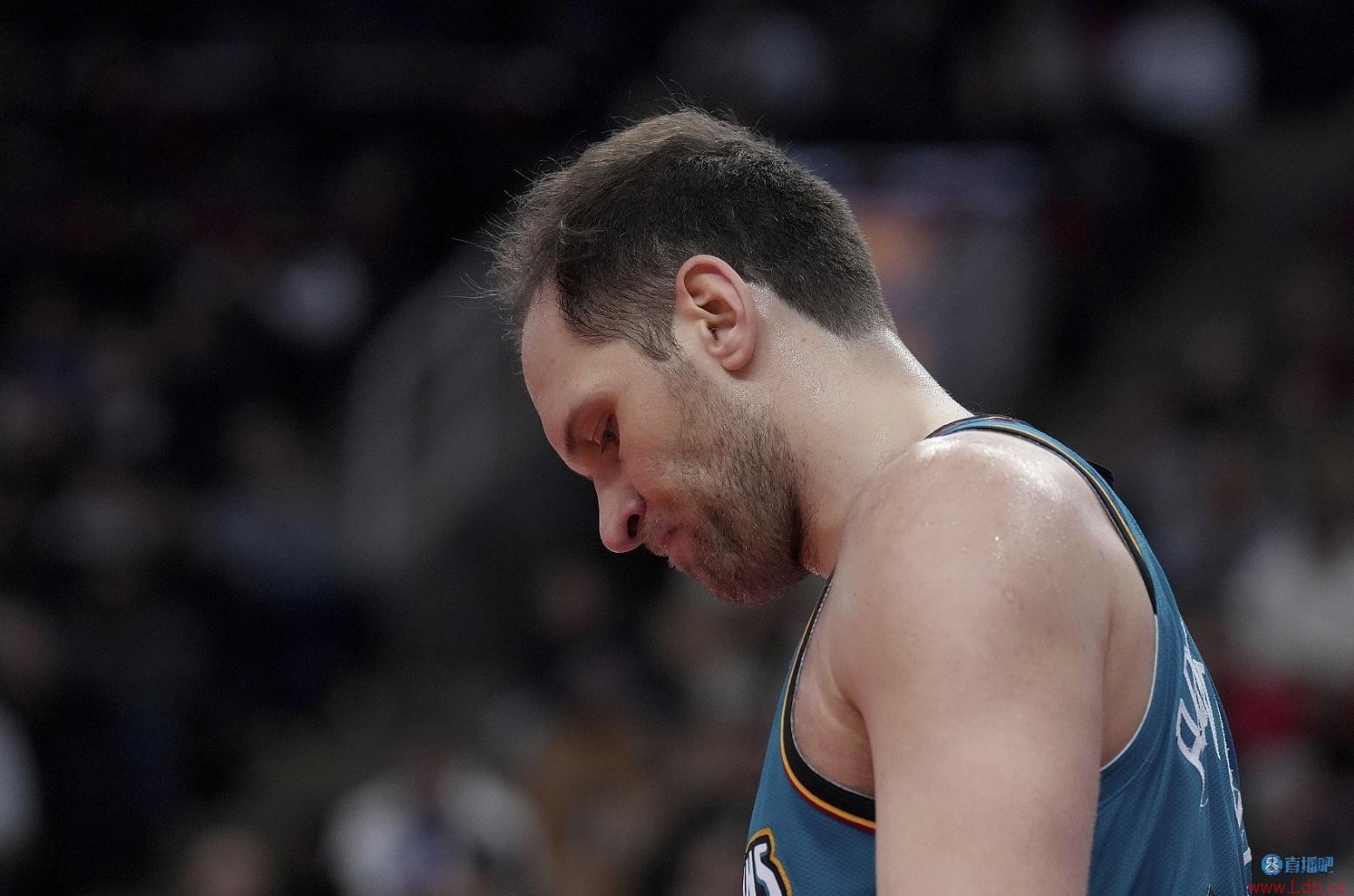 Woj:76人未来24小时会非常活跃 博扬&伯克斯的名字值得关注