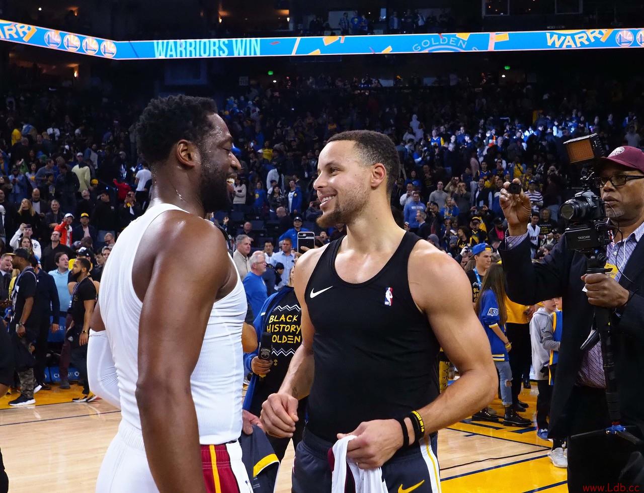 һܵ÷ֳԽΤ NBAʷ32