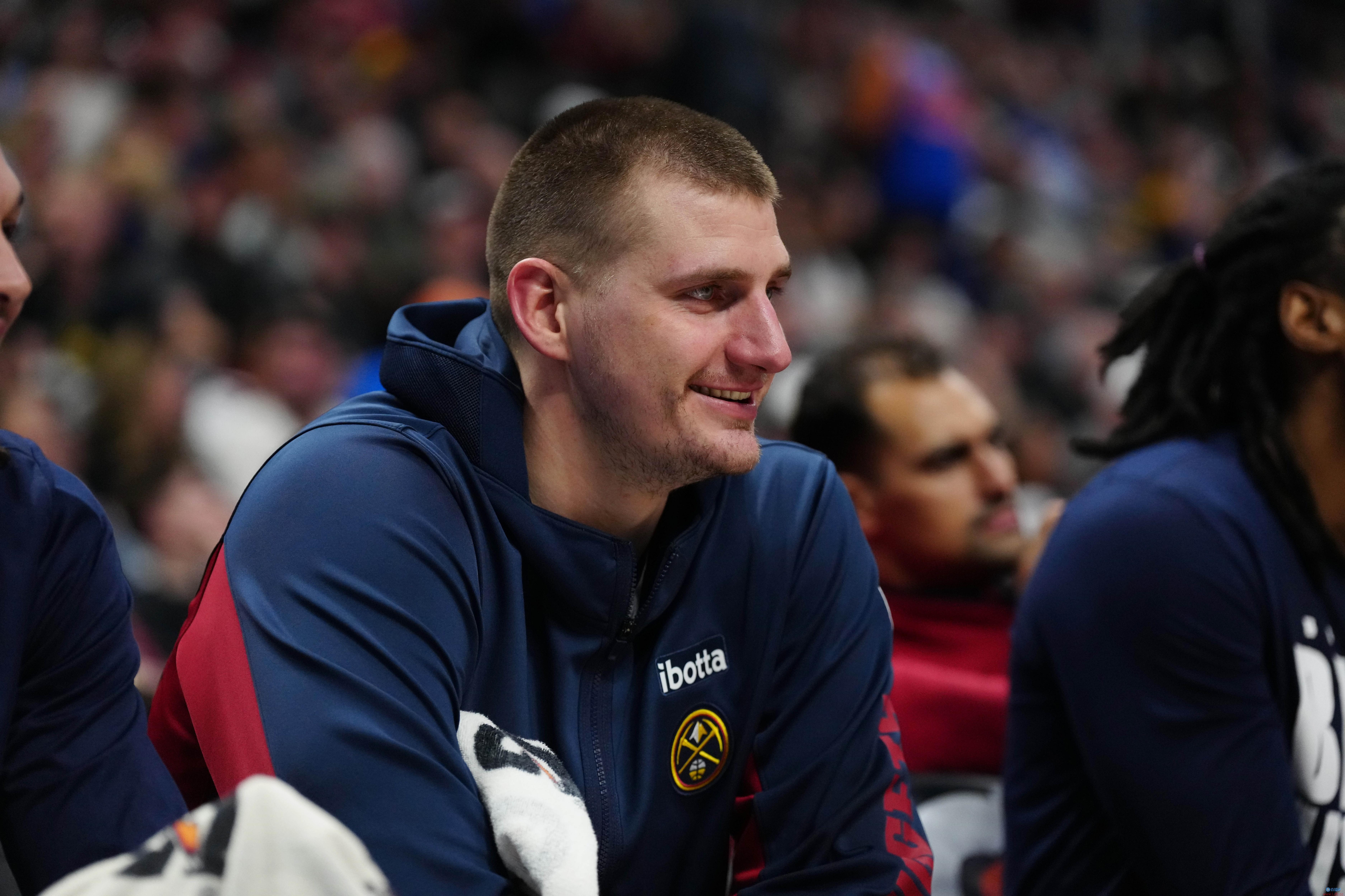 Ծ??ԼʦVSС NBA״γ3˫Ա
