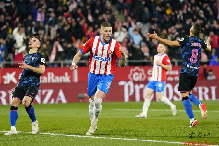 世体:马竞今夏想签多夫比克,但要先解决几位锋线球员的未来