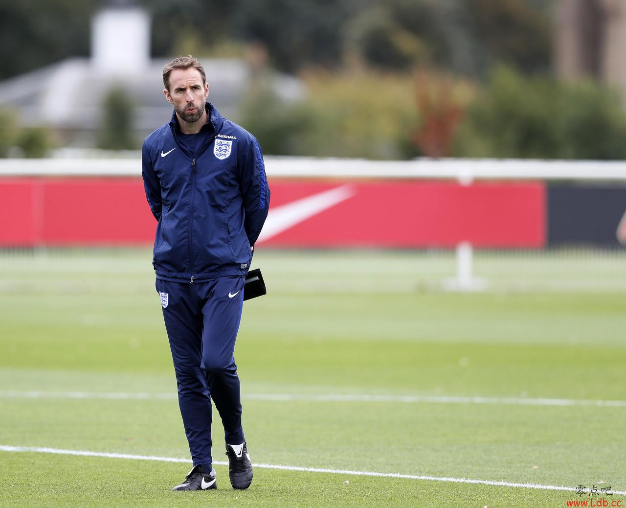 索斯盖特:看了德国西班牙的比赛 塞尔维亚有优秀球员和集体精神