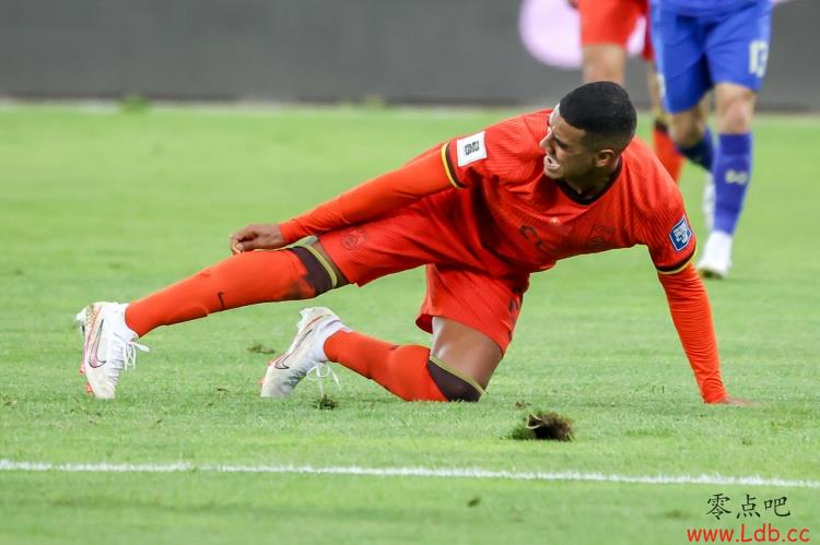 王涛:国足是下下签中的下下签,不归化3到4个球员基本上没戏了