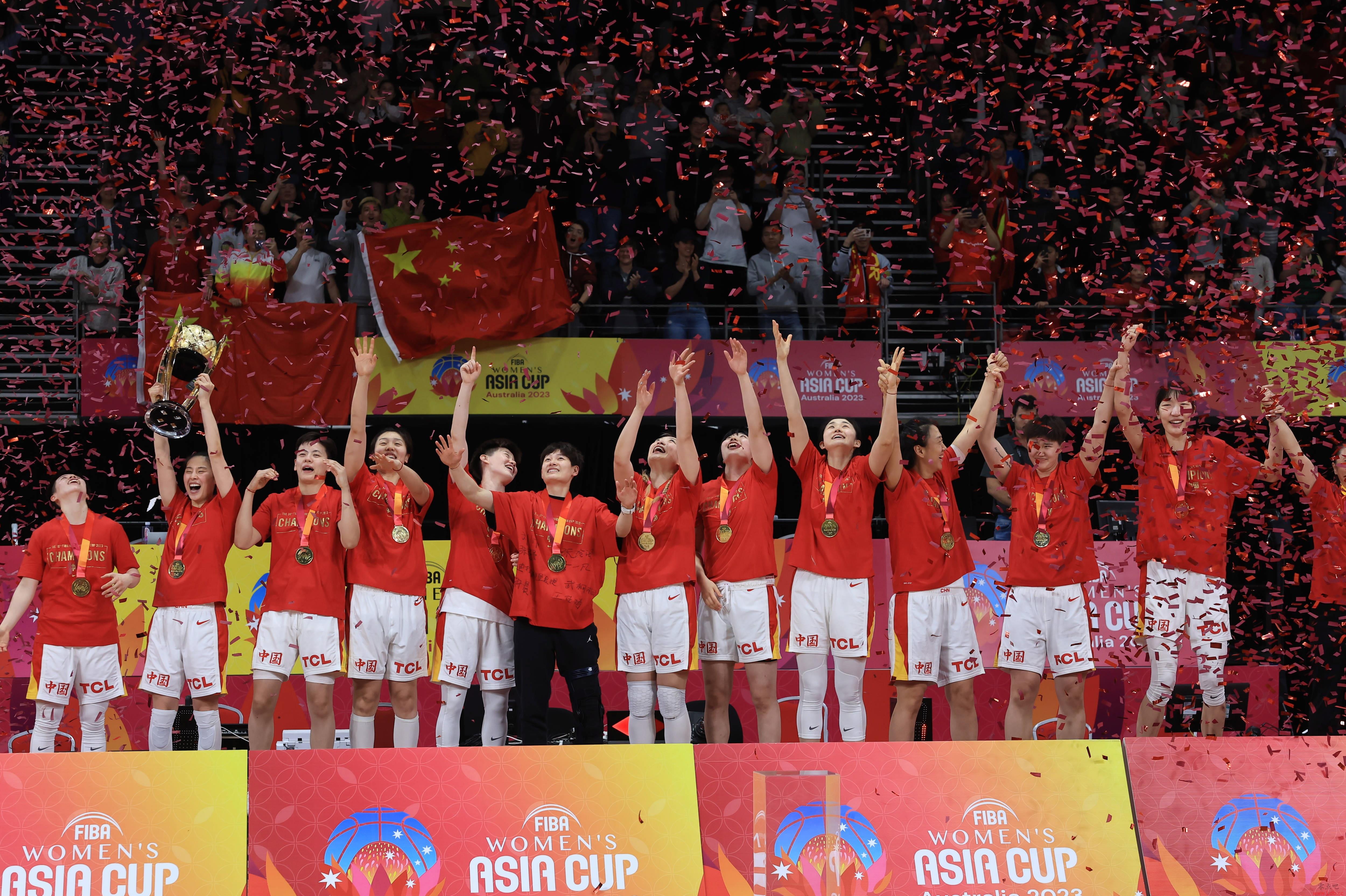 1ǰĽ죺Ůޱձ ն+MVP