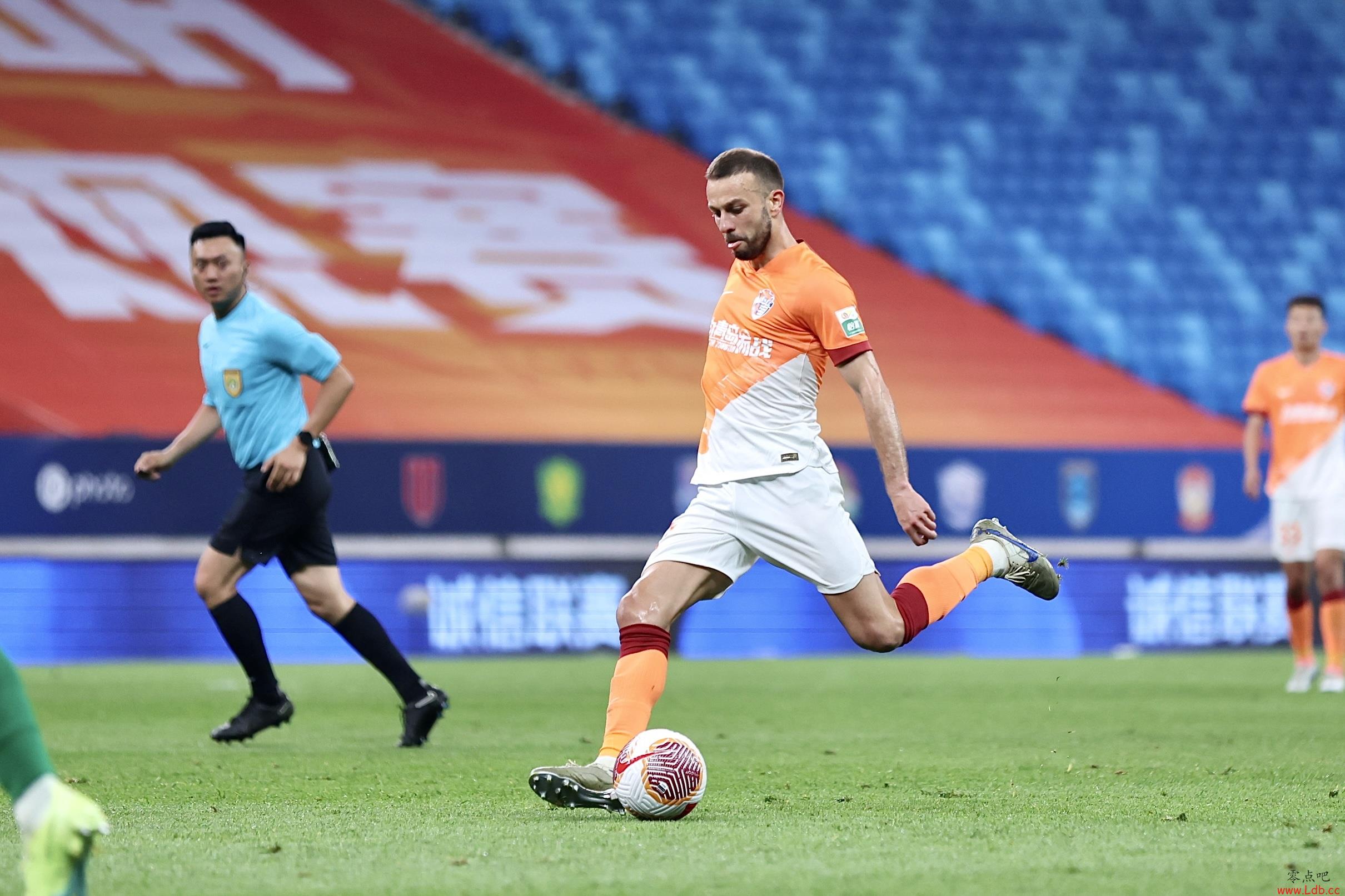 津媒:为完成保级目标,下一轮挑战津门虎队,青岛海牛需殊死一搏