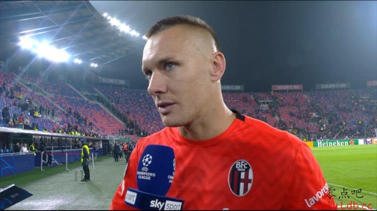 博洛尼亚门将:我们踢得好所以现在感到沮丧,不知第一球是否犯规