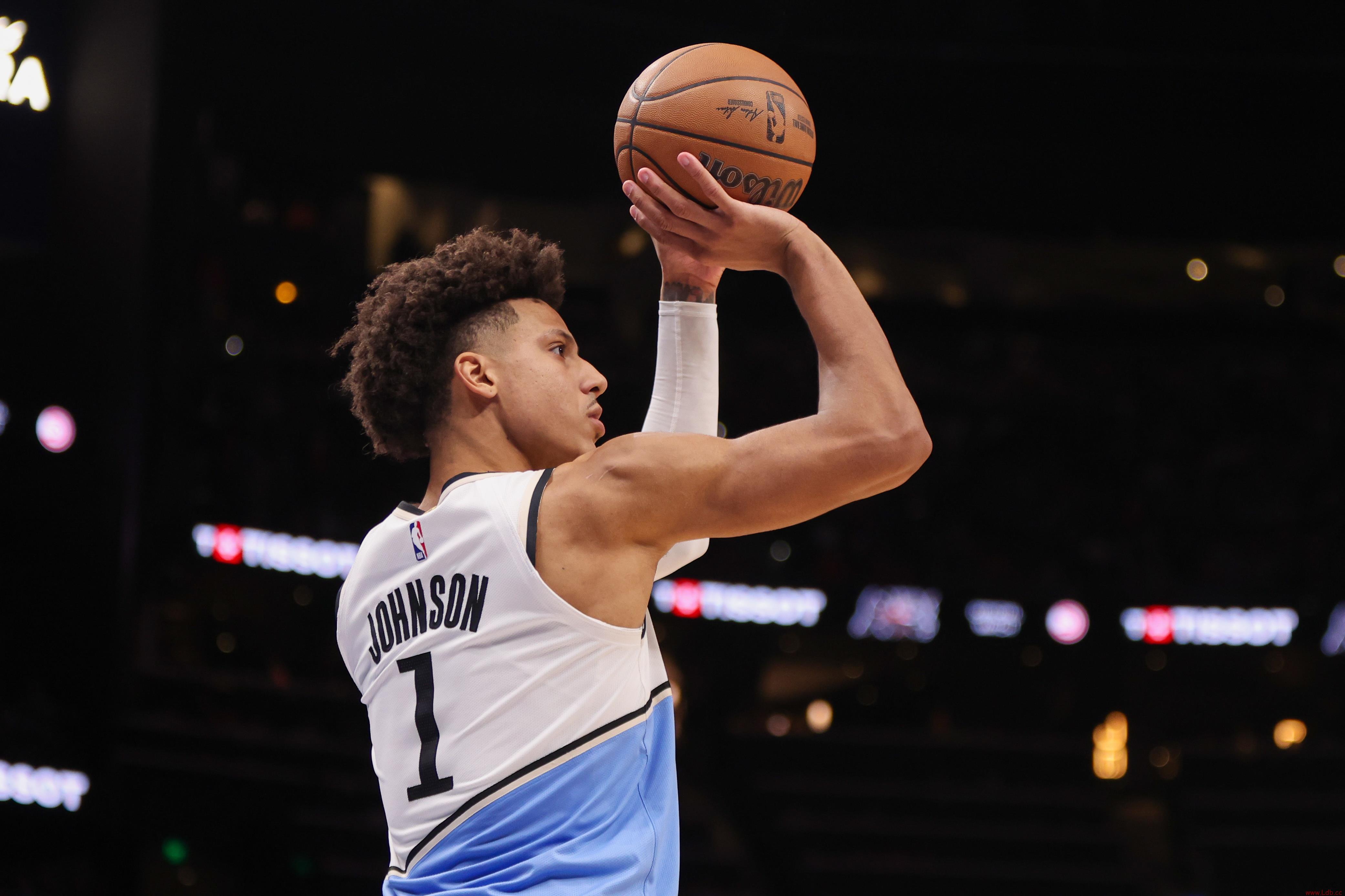 -Լѷ񳡾20+10+5+1+1 NBAʷ8