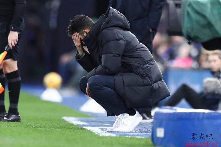 曼晚:伯恩茅斯赢曼联正成为圣诞传统 阿莫林对球队顽疾目瞪口呆