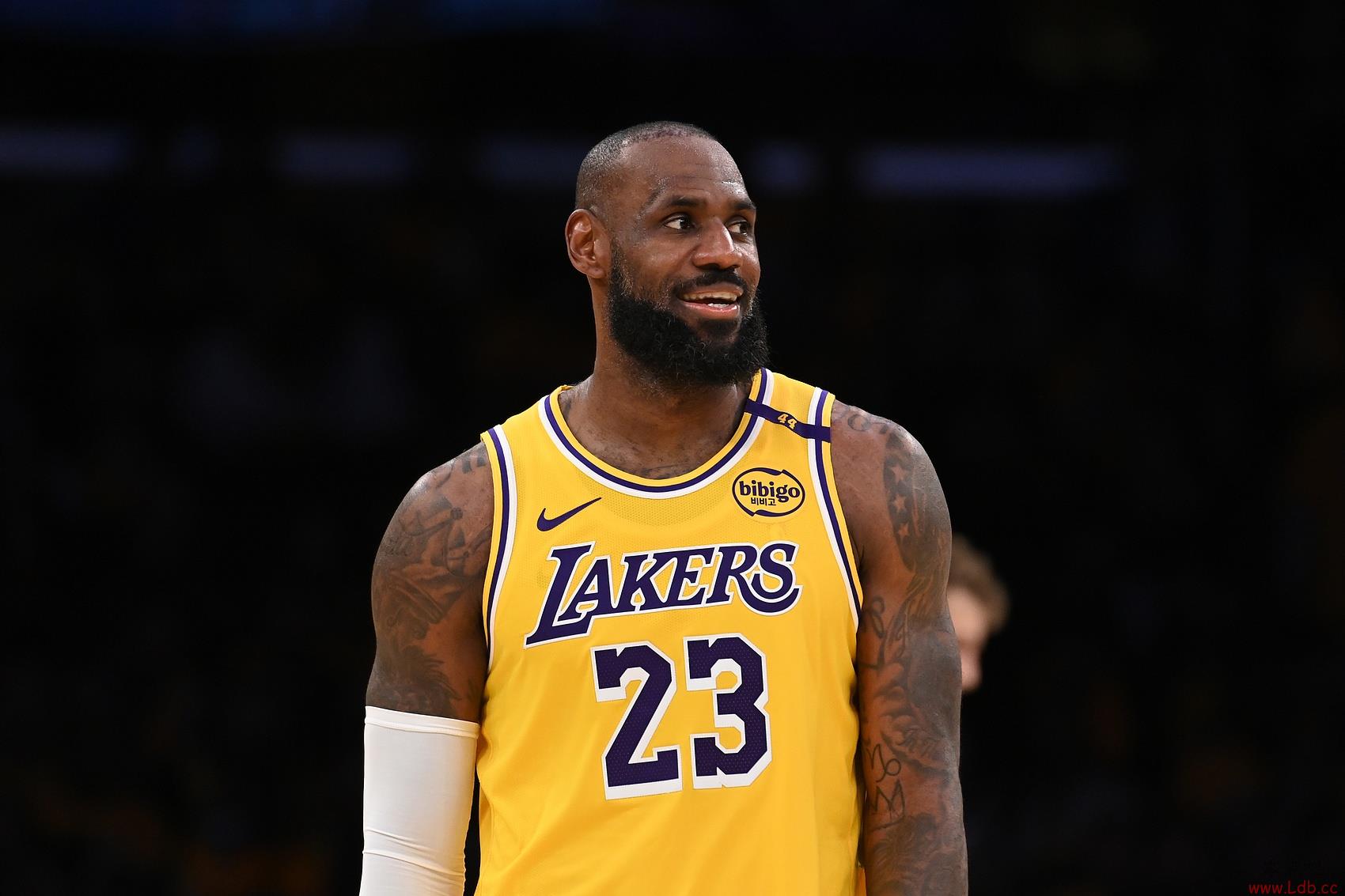 40֣ղķ˹40ο40+ NBAʷ
